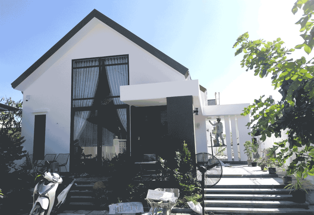 Thi cong Biet thu vuon tai Can giuoc Long An